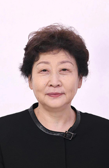                              王秀军                            理事长                                                                            王秀军，女，汉族，1956年9月出生，河北深州人，1974年7月加入中国共产党，1978年8月参加工作，北京邮电学院电子交换专业毕业，大学学历，高级管理人员工商管理硕士学位，高级工程师。                                                           现任中国互联网发展基金会理事长。                                                        